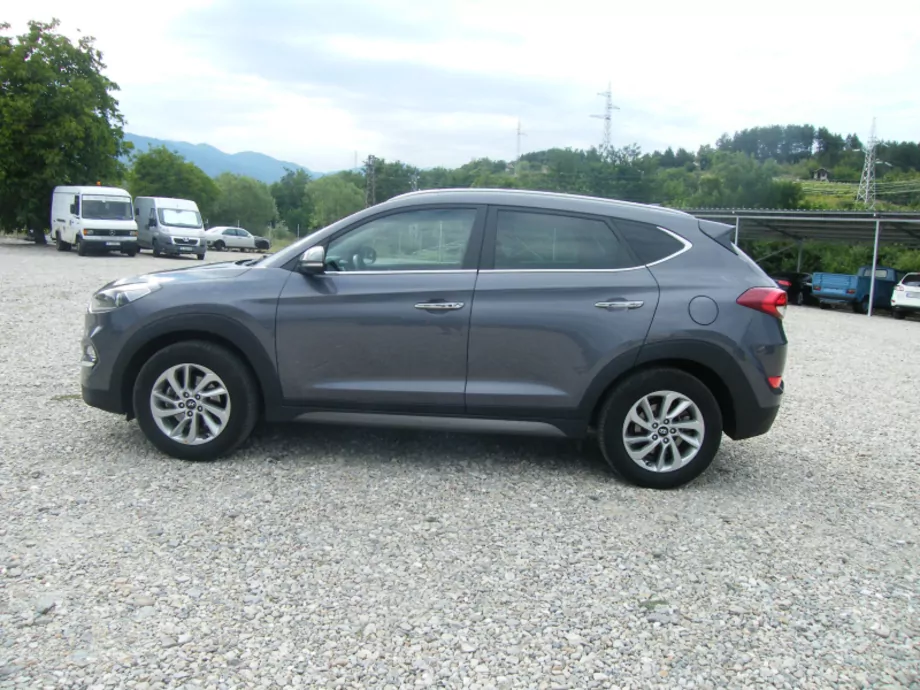 ID:2065 - HYUNDAI TUCSON