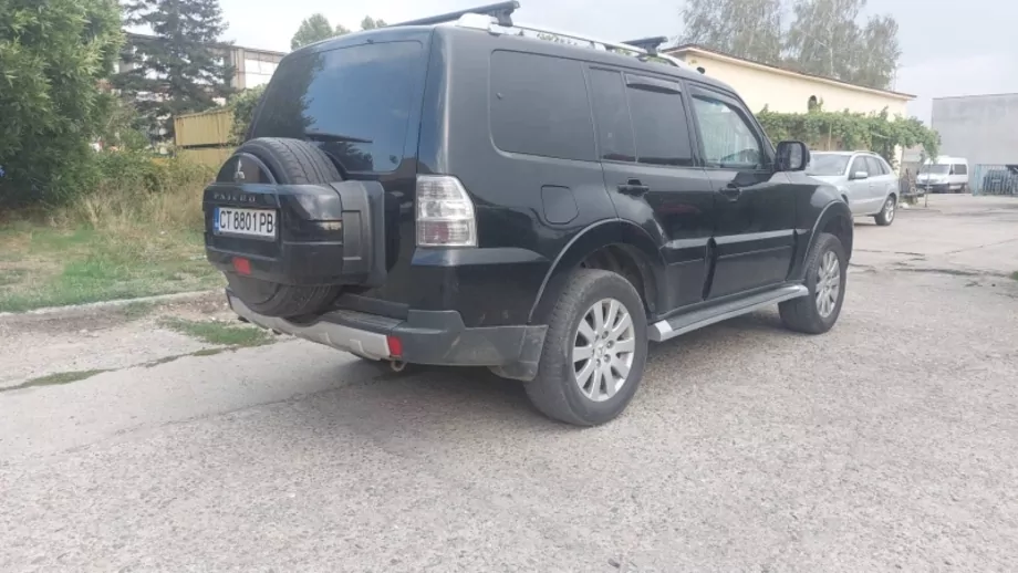 ID:2075 - MITSUBISHI PAJERO