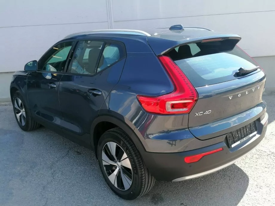 ID:2105 - VOLVO XC40