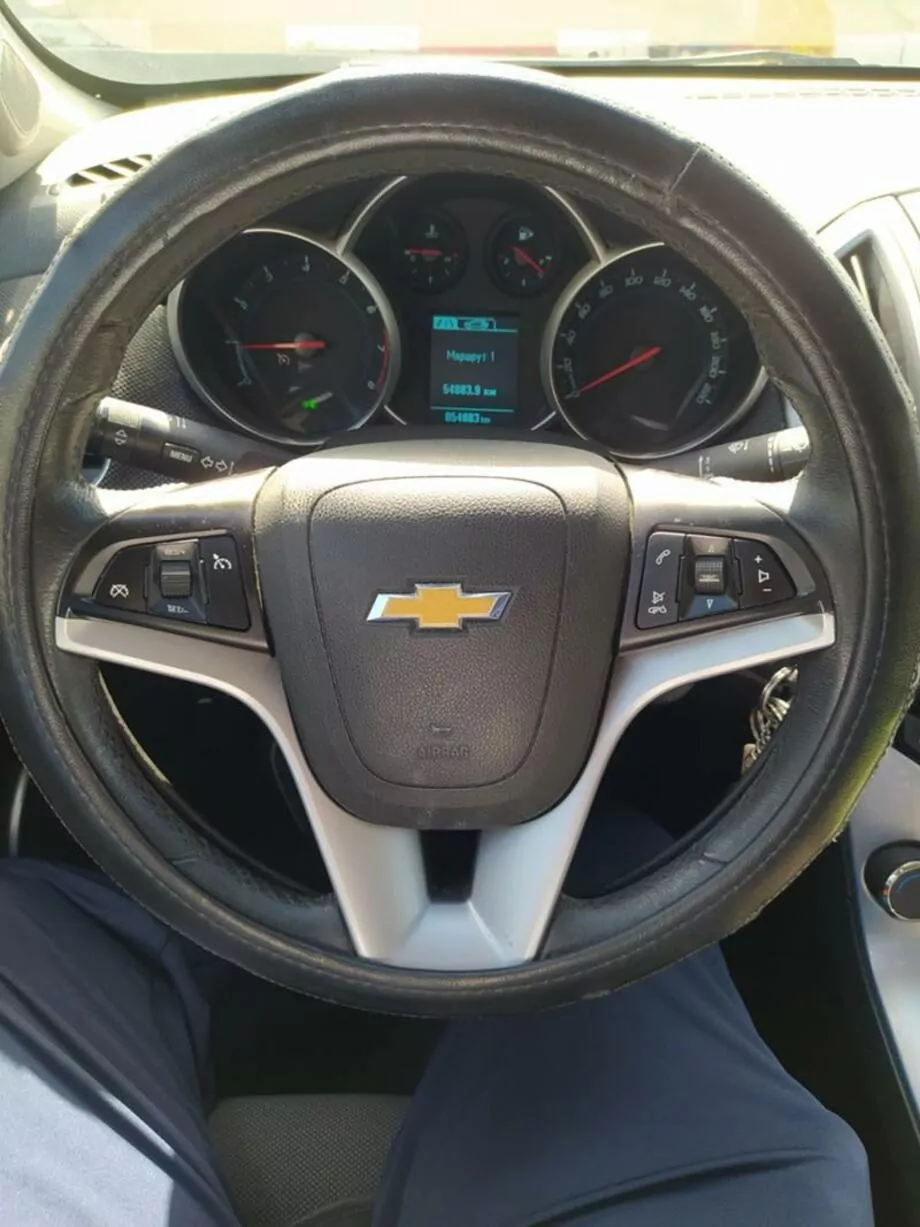 ID:2106 - CHEVROLET CRUZE