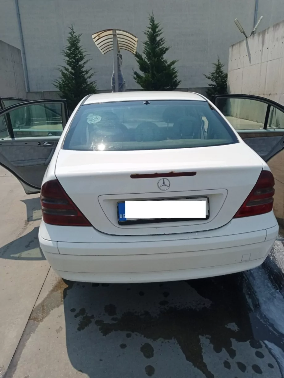 ID:2108 - MERCEDES-BENZ CLC 200