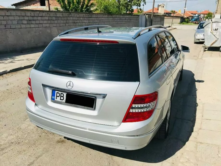 ID:2109 - MERCEDES-BENZ C 220