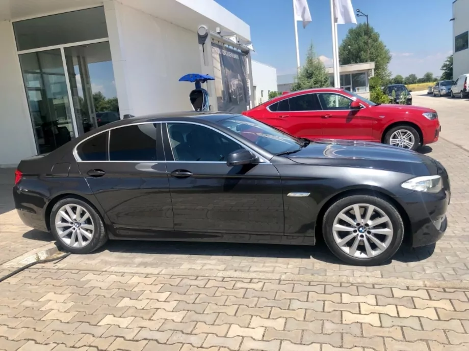 ID:2116 - BMW 530