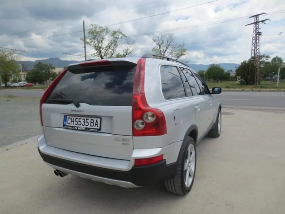 ID:2121 - VOLVO XC90