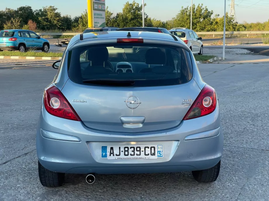 ID:2132 - OPEL CORSA