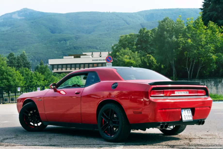 ID:2139 - DODGE CHALLENGER