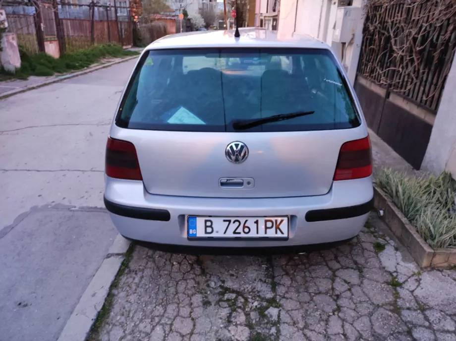 ID:2154 - VOLKSWAGEN GOLF