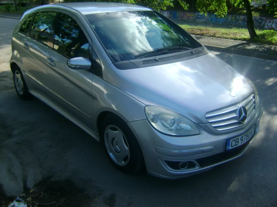 ID:2156 - MERCEDES-BENZ 1021D