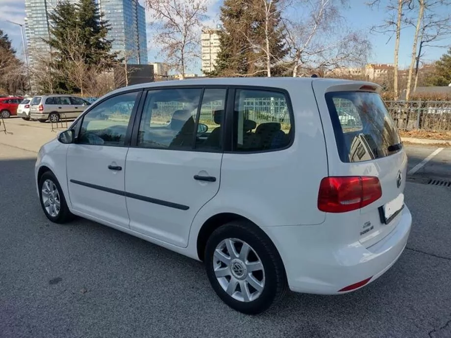 ID:2163 - VOLKSWAGEN TOURAN