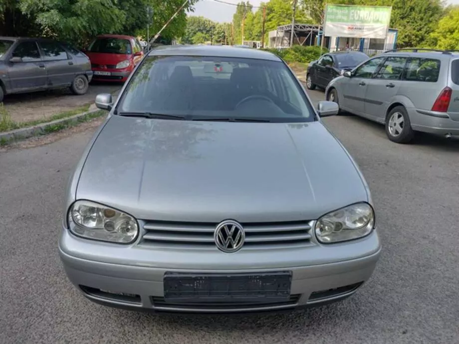 ID:2174 - VOLKSWAGEN GOLF