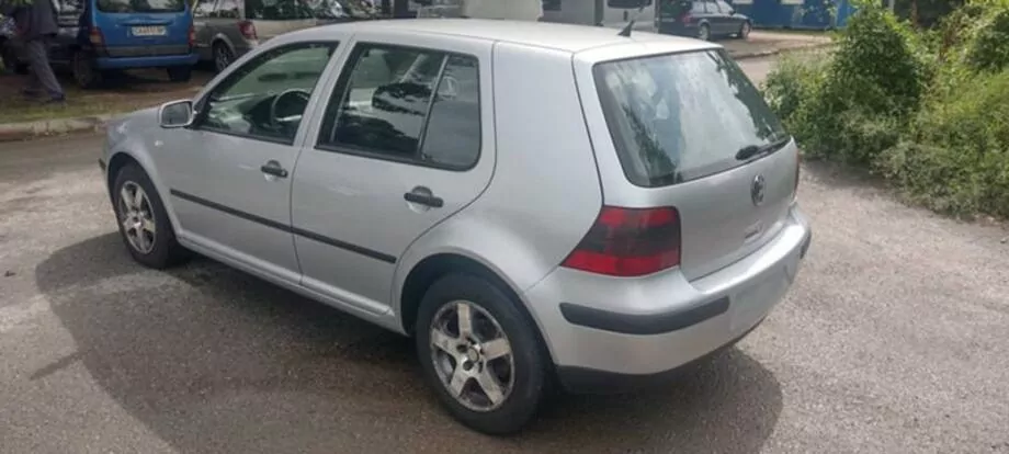 ID:2175 - VOLKSWAGEN GOLF