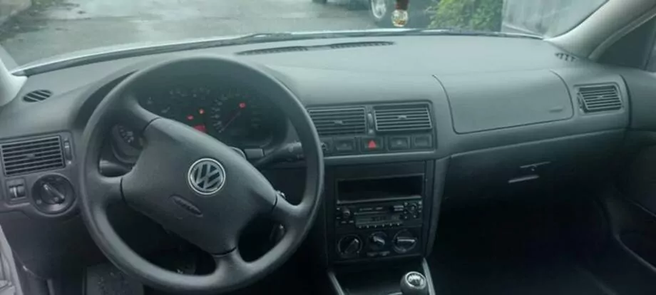 ID:2175 - VOLKSWAGEN GOLF