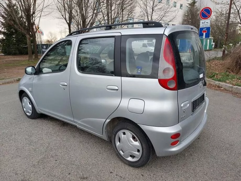 ID:2182 - TOYOTA YARIS VERSO