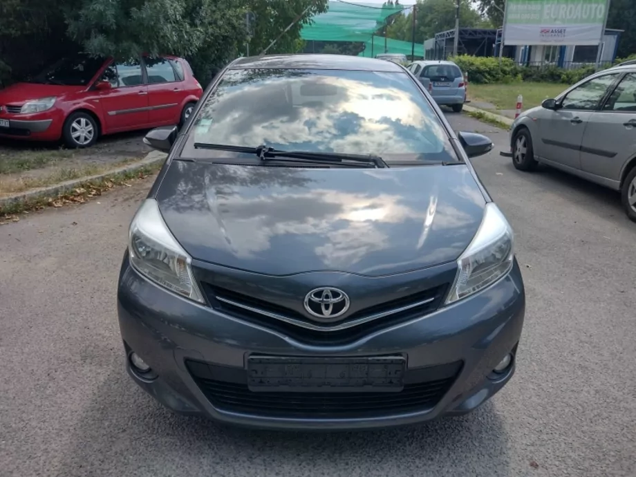 ID:2183 - TOYOTA YARIS