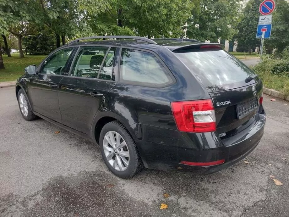 ID:2195 - SKODA OCTAVIA