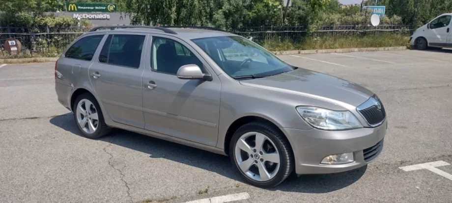 ID:2196 - SKODA OCTAVIA