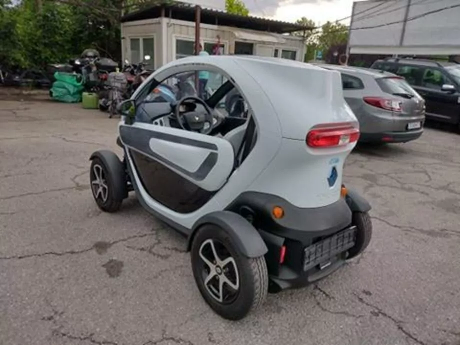 ID:2201 - RENAULT TWIZY