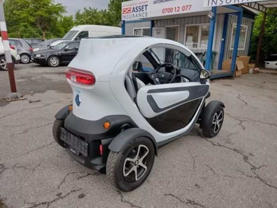 ID:2201 - RENAULT TWIZY