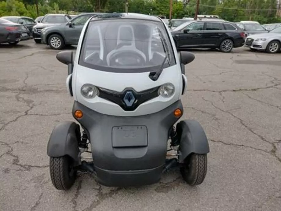 ID:2201 - RENAULT TWIZY