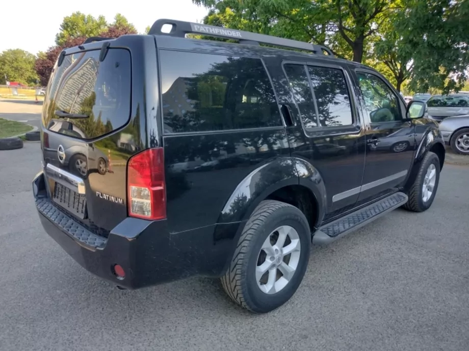 ID:2216 - NISSAN PATHFINDER