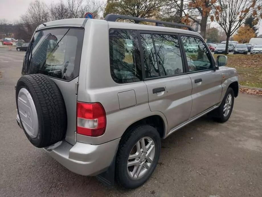 ID:2220 - MITSUBISHI PAJERO PININ