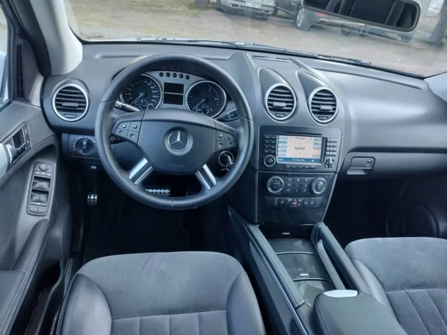 ID:2226 - MERCEDES-BENZ ML 320