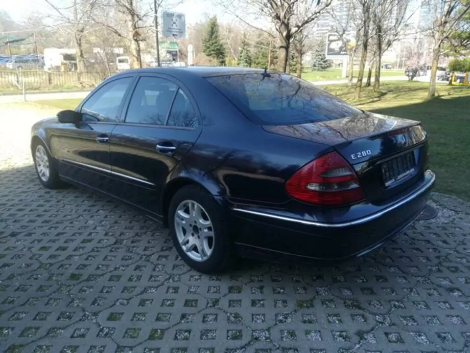 ID:2230 - MERCEDES-BENZ E 280