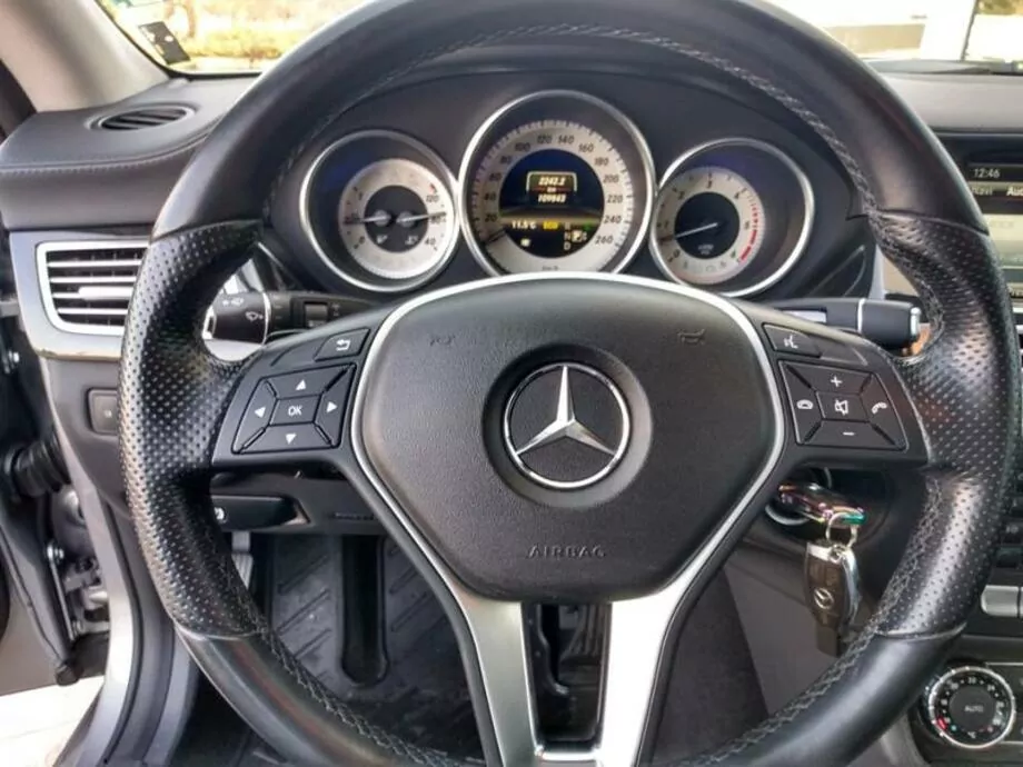 ID:2233 - MERCEDES-BENZ CLS 350