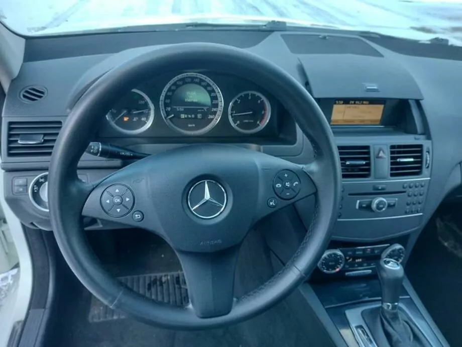 ID:2235 - MERCEDES-BENZ C 250