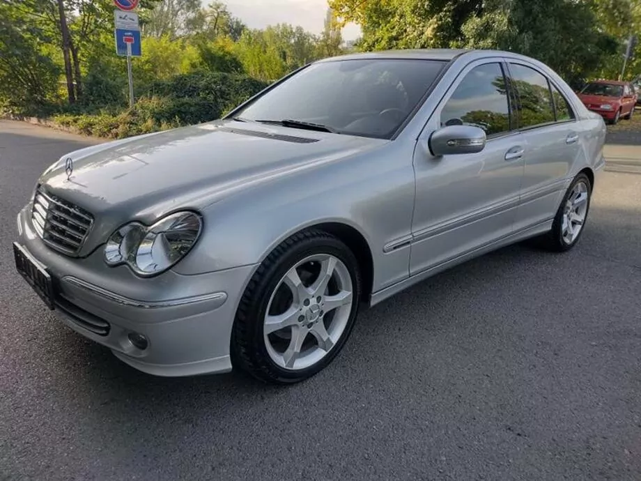 ID:2237 - MERCEDES-BENZ C 220