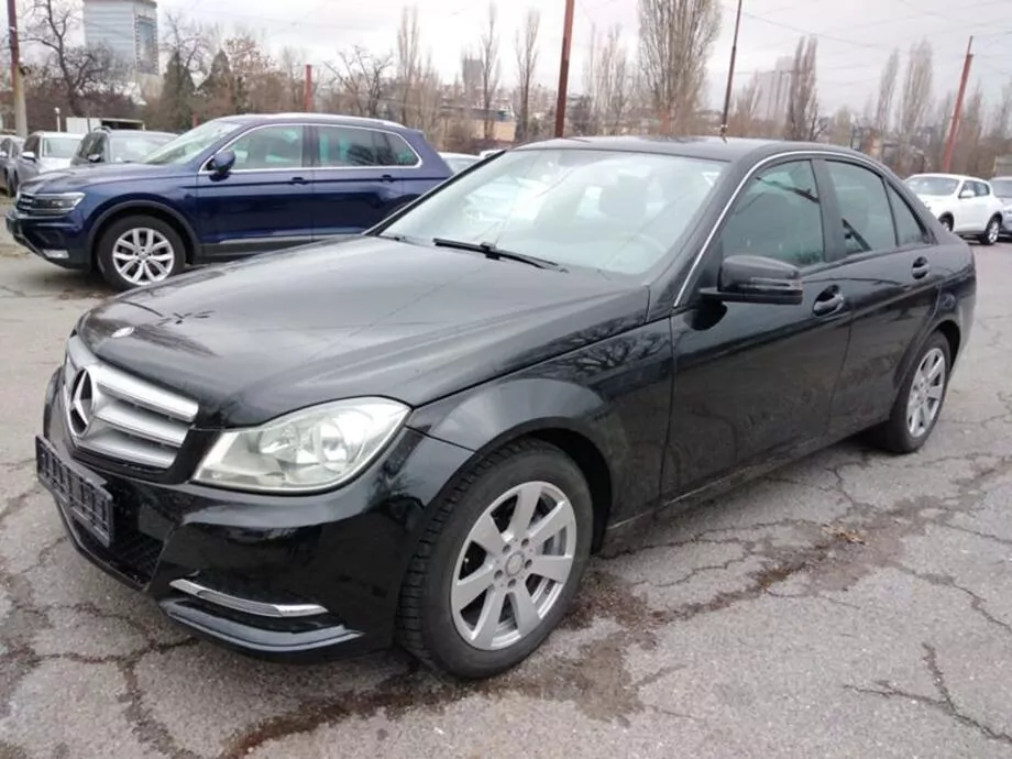 ID:2240 - MERCEDES-BENZ C 180