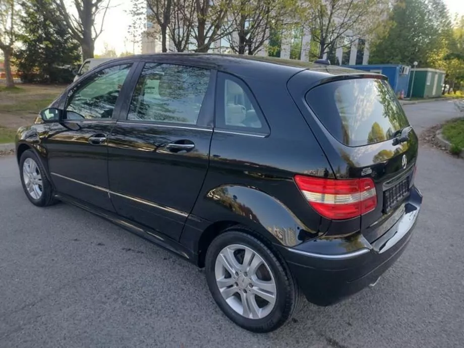 ID:2243 - MERCEDES-BENZ B 170