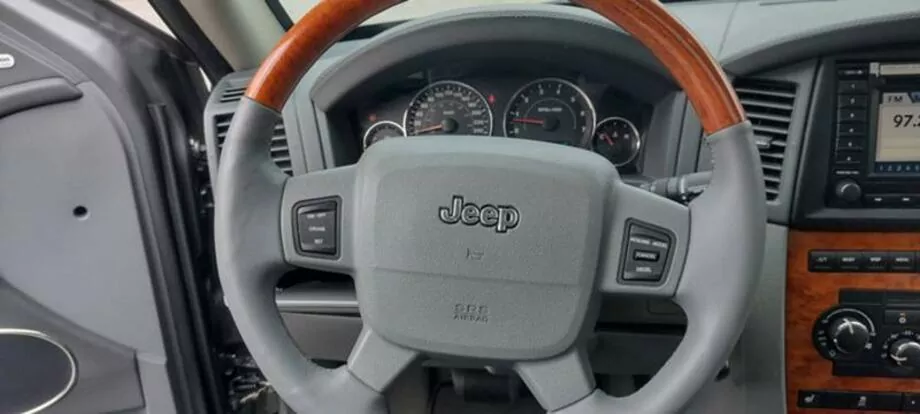 ID:2256 - JEEP GRAND CHEROKEE