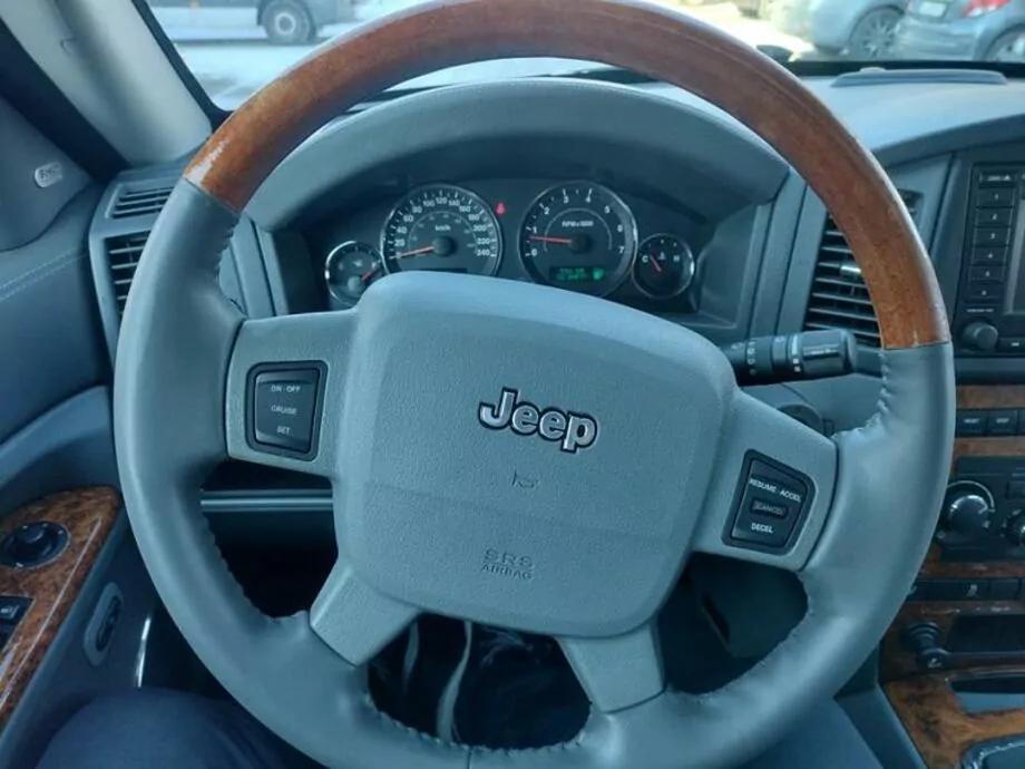 ID:2258 - JEEP GRAND CHEROKEE