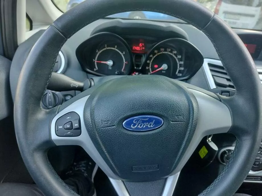 ID:2274 - FORD FIESTA