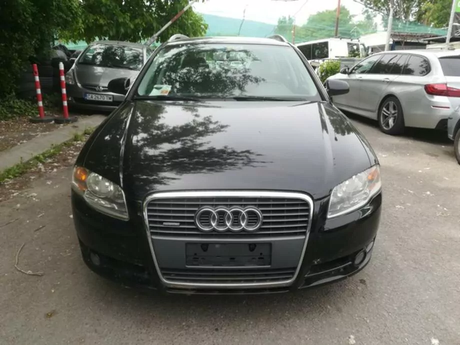 ID:2306 - AUDI 469