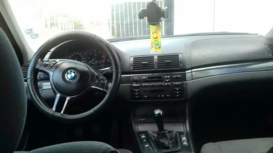 ID:2364 - BMW 320