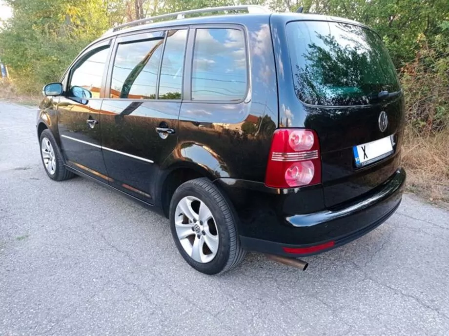 ID:2366 - VOLKSWAGEN TOURAN