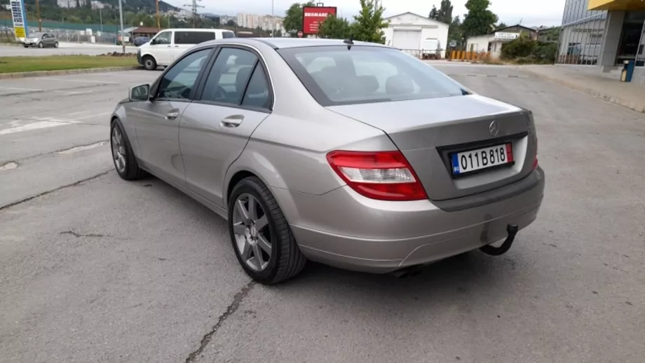 ID:2371 - MERCEDES-BENZ C 180