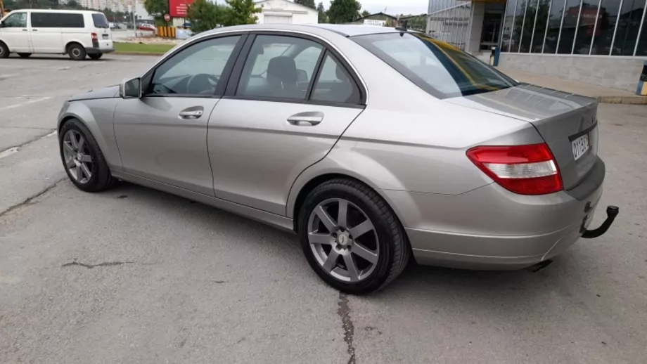 ID:2371 - MERCEDES-BENZ C 180