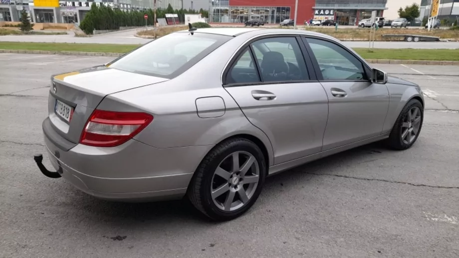 ID:2371 - MERCEDES-BENZ C 180