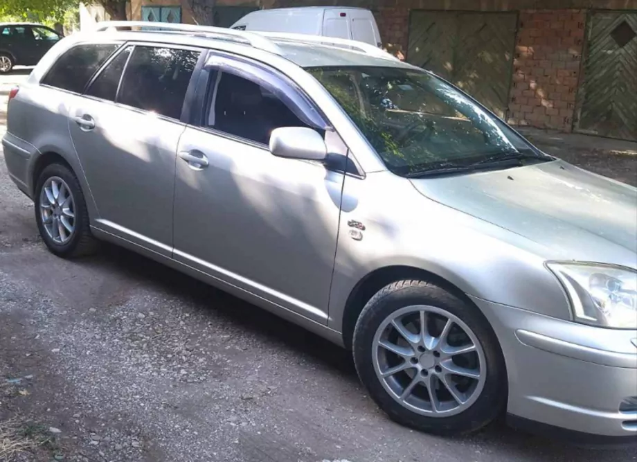 ID:2378 - TOYOTA AVENSIS