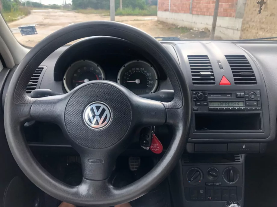 ID:2387 - VOLKSWAGEN 452