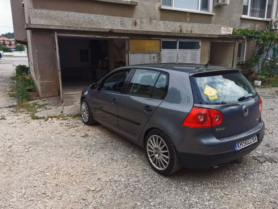 ID:2395 - VOLKSWAGEN GOLF