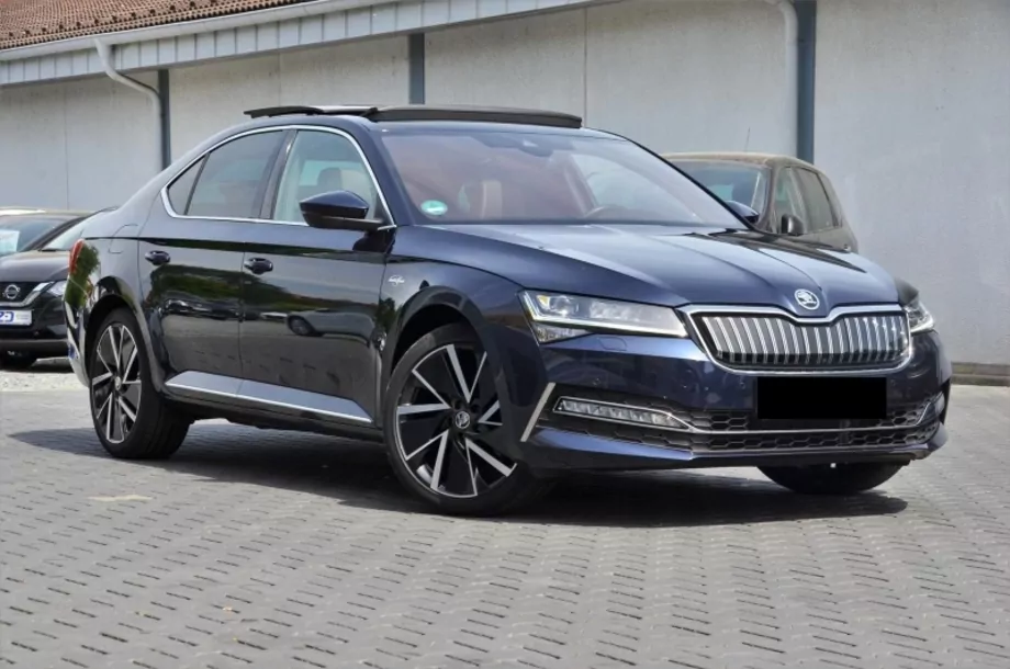 ID:2397 - SKODA SUPERB