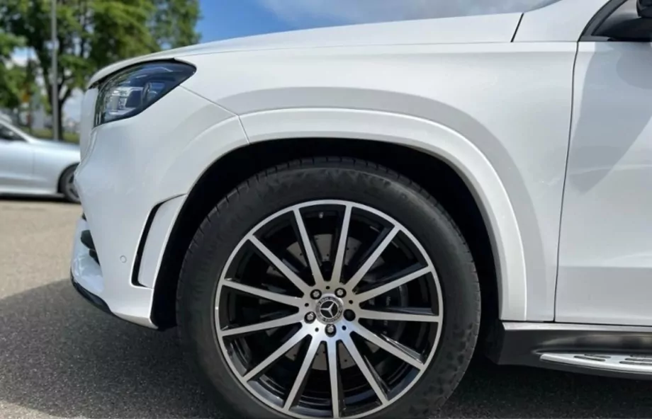 ID:2401 - MERCEDES-BENZ GLS 400