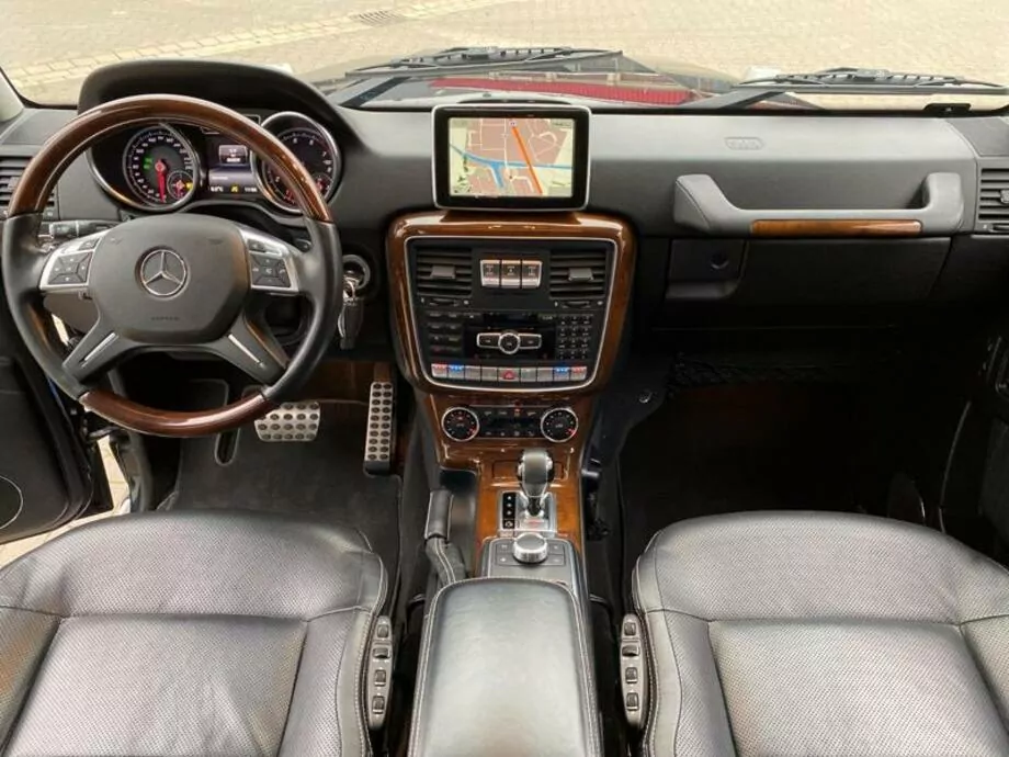 ID:2411 - MERCEDES-BENZ G 500