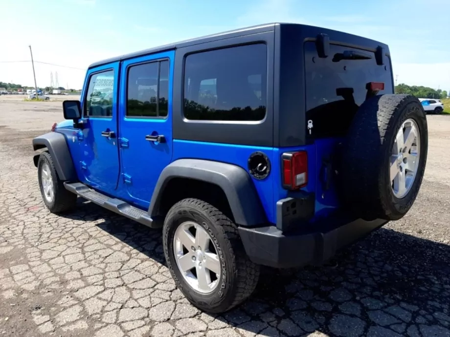 ID:2425 - JEEP 308