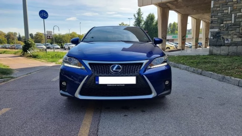 ID:2480 - LEXUS CT200H