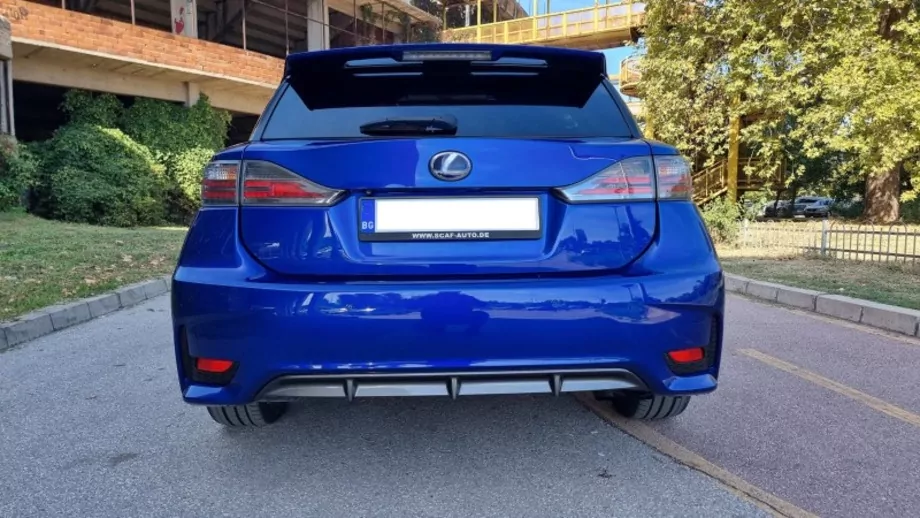 ID:2480 - LEXUS CT200H